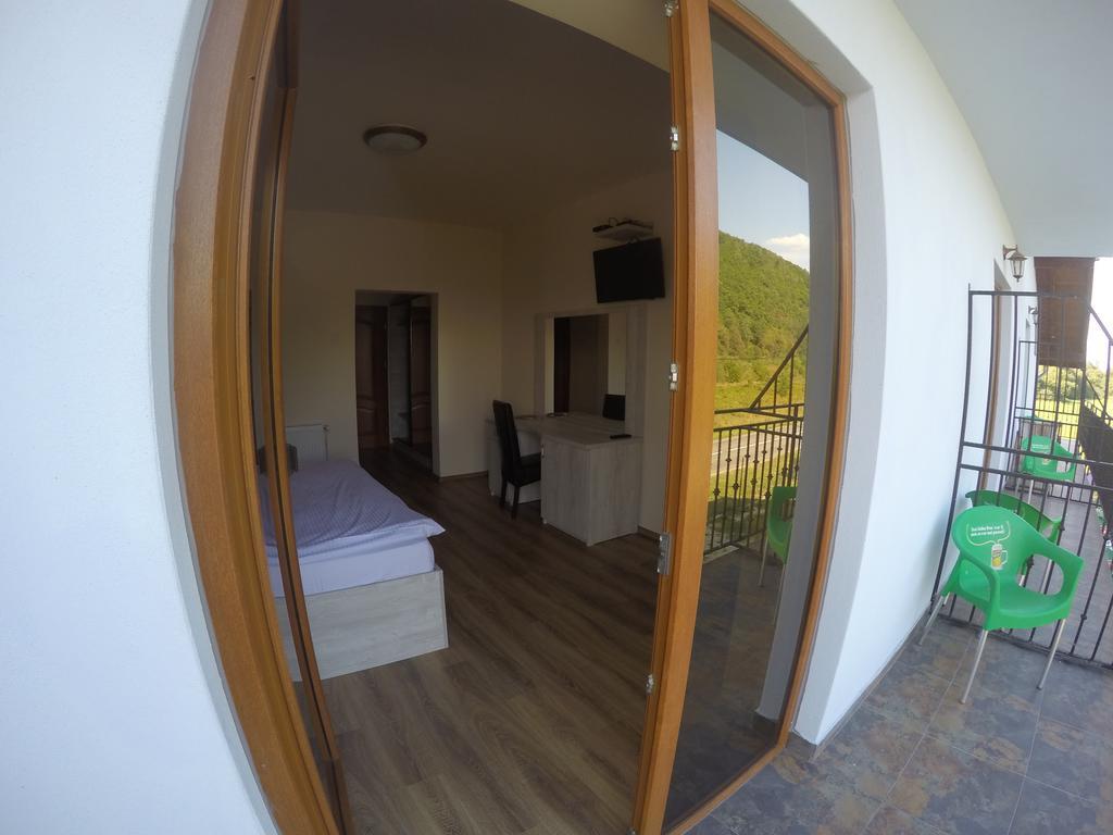 Pensiune Marginimea Sibiului Orlat Exterior foto